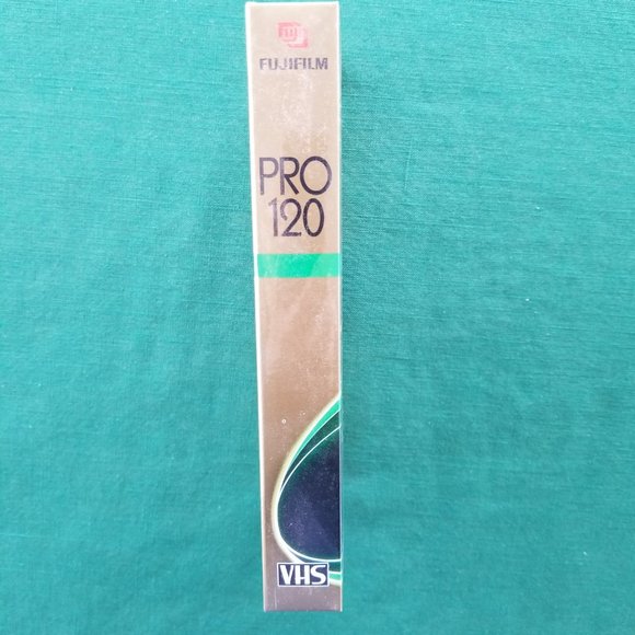 NEW FUJIFILM Blank VHS Tape PRO-120 6HR Sealed - Picture 3 of 4